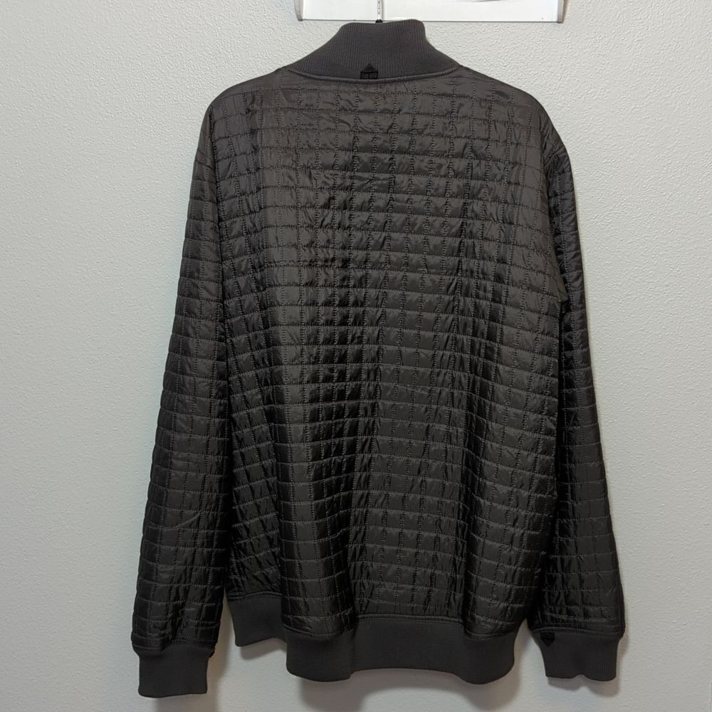 Red Bull jacket  - Picture 4 of 4